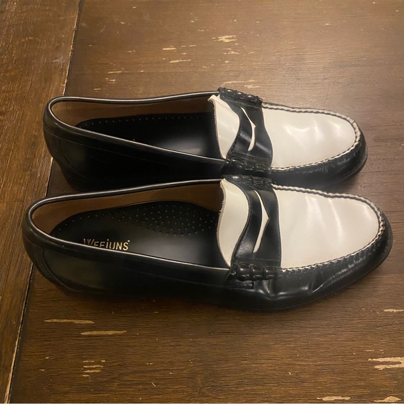 G.H. Bass & Co Colorblock Larson Weejuns Loafer - Picture 1 of 9
